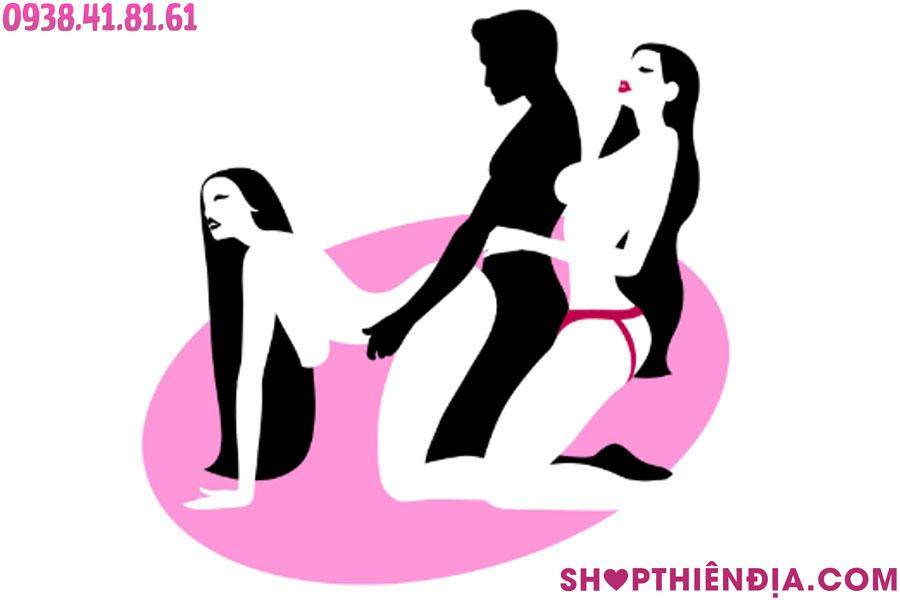Quan hệ threesome (2 nữ 1 nam) với sự hỗ trợ của cu giả đeo