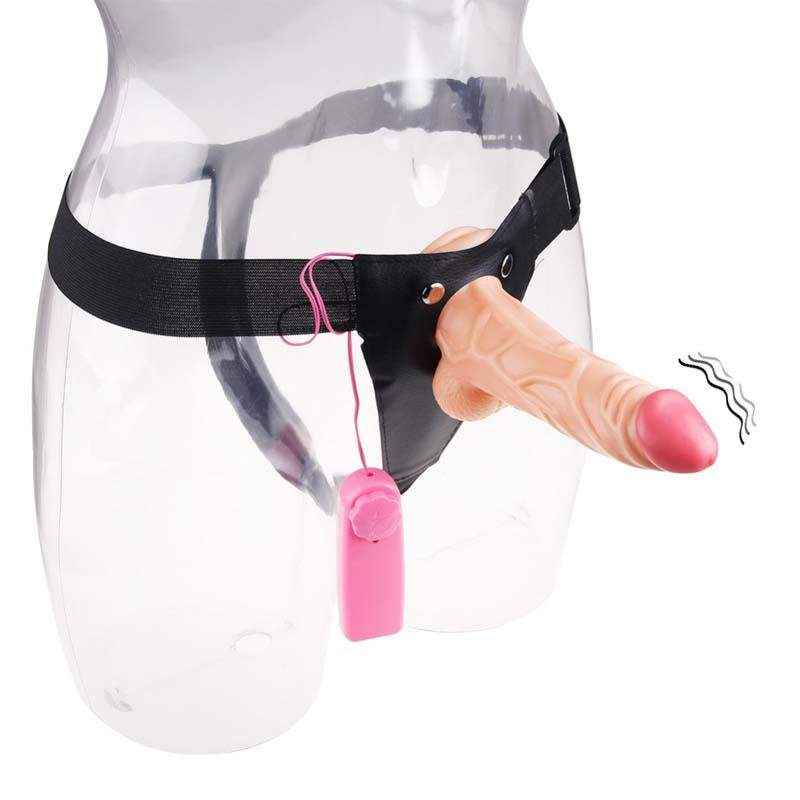 Dương vật giả có dây đeo rỗng ruột Chisa